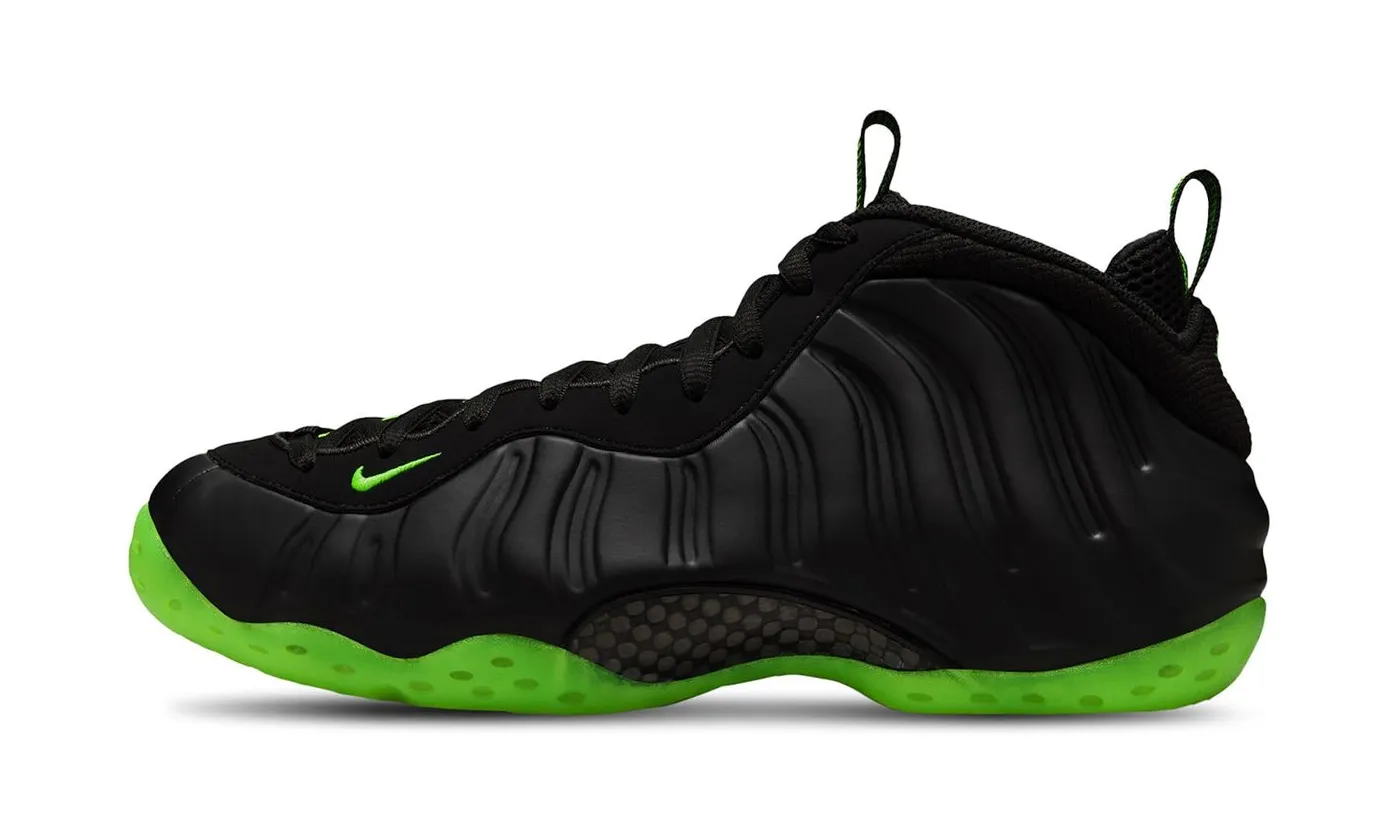 Nike Air Foamposite One Black Volt