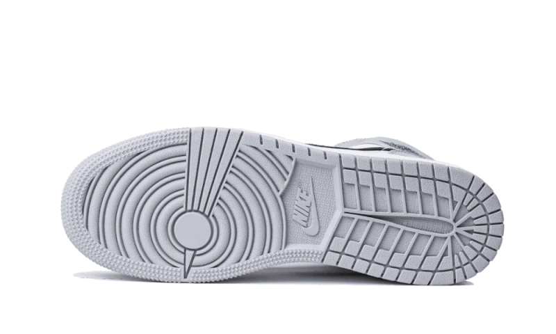 Air Jordan 1 Mid Light Smoke Grey - Image 4