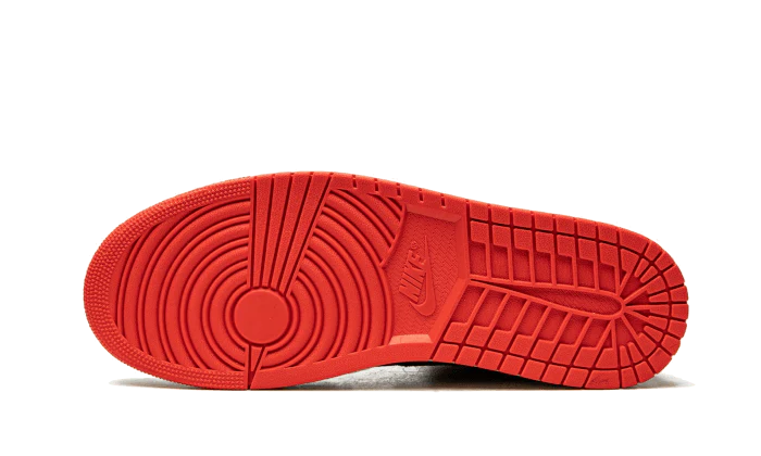 Air Jordan 1 Mid SE Siempre Familia - Image 4