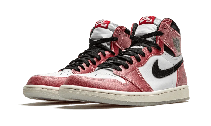 Air Jordan 1 Retro High Trophy Room Chicago (Friends & Family) - Image 2