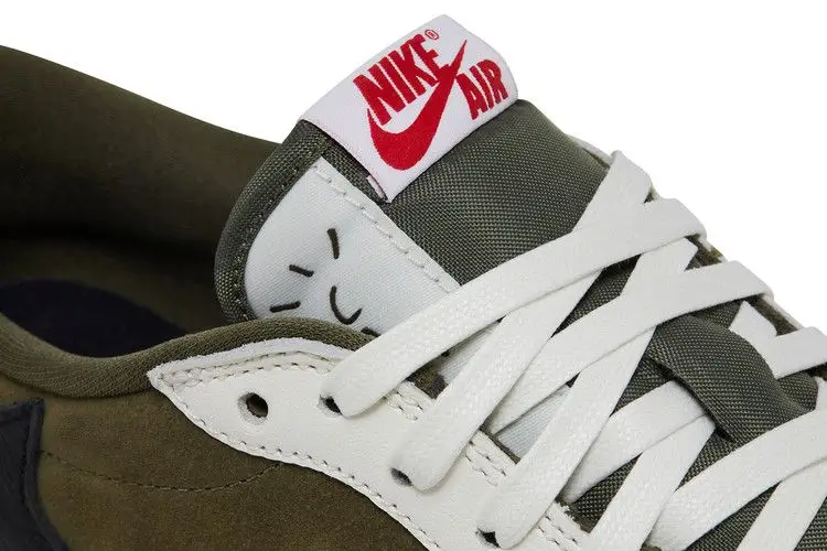 Travis Scott x Air Jordan 1 Retro Low OG SP Medium Olive - Image 3