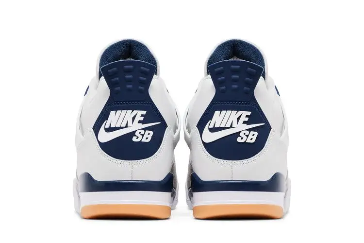 Air Jordan 4 Retro SB Navy - Image 3