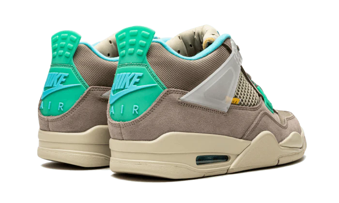 Union x Air Jordan 4 Retro Taupe Haze - Image 3