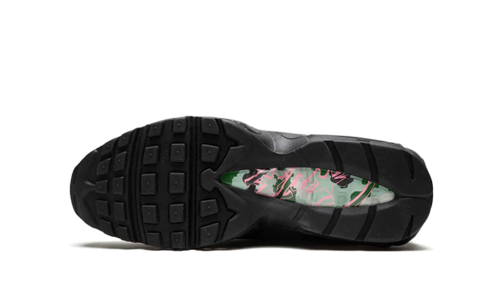 Corteiz x Nike Air Max 95 SP Pink Beam - Image 4
