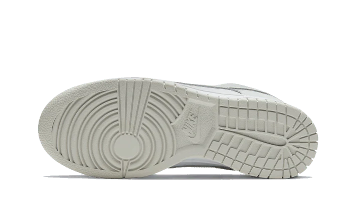 Nike Dunk Low Photon Dust - Image 3