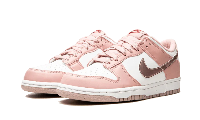 Nike Dunk Low Pink Velvet - Image 2