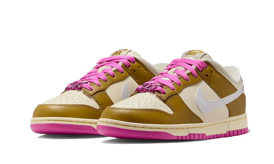 Nike Dunk Low SE Bronzine Pink - Image 2