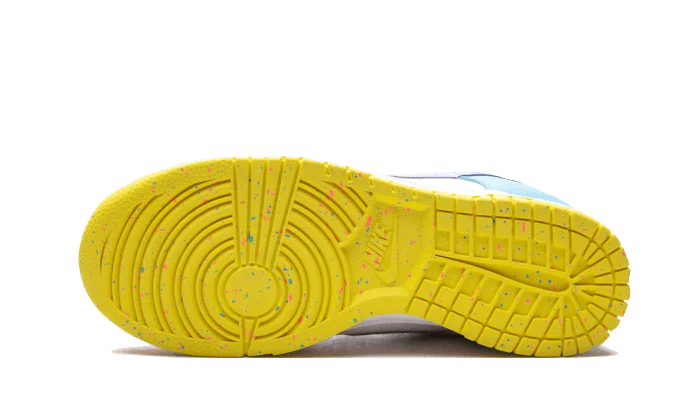 Nike Dunk Low SE Easter - Image 4