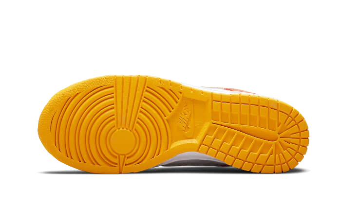 Nike Dunk Low University Gold - Image 3