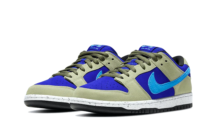Nike SB Dunk Low Celadon - Image 2