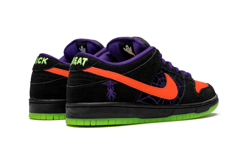 Nike SB Dunk Low "Night of Mischief" - Image 3