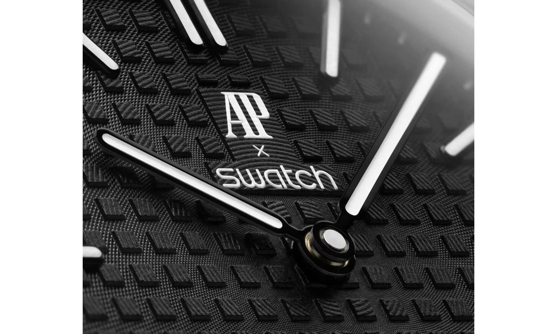 Swatch x Audemars Piguet Bioceramic Royal Pop Ocho Negro - Image 4