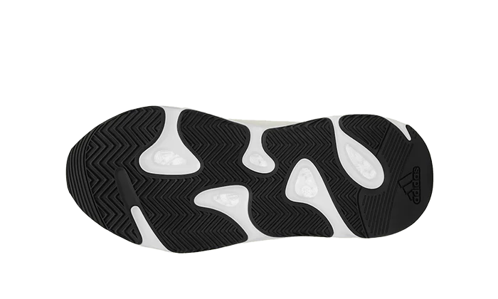Yeezy 700 MNVN Laceless Analog - Image 2