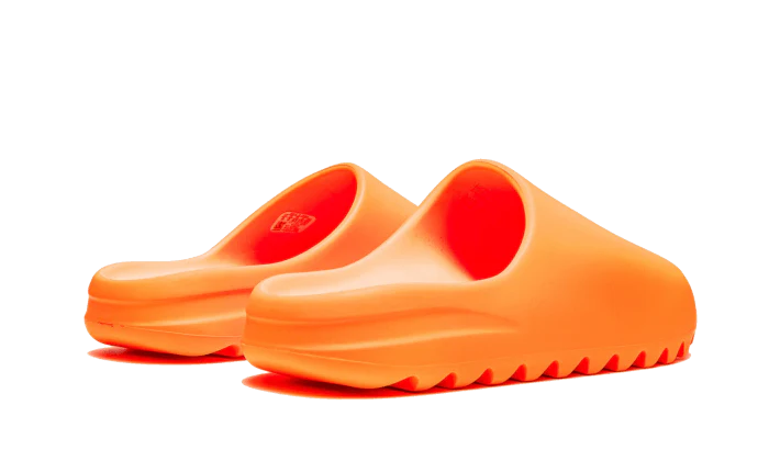 Yeezy Slide Enflame Orange - Image 3